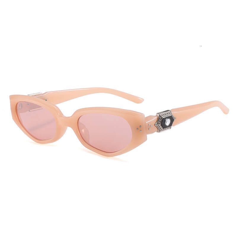 DHsunglasses 2025 Retro Cat-Eye Sunglasses - UV400 Protection, Slimming Small Frame, Fashionable for Women (6 Trendy Colors)