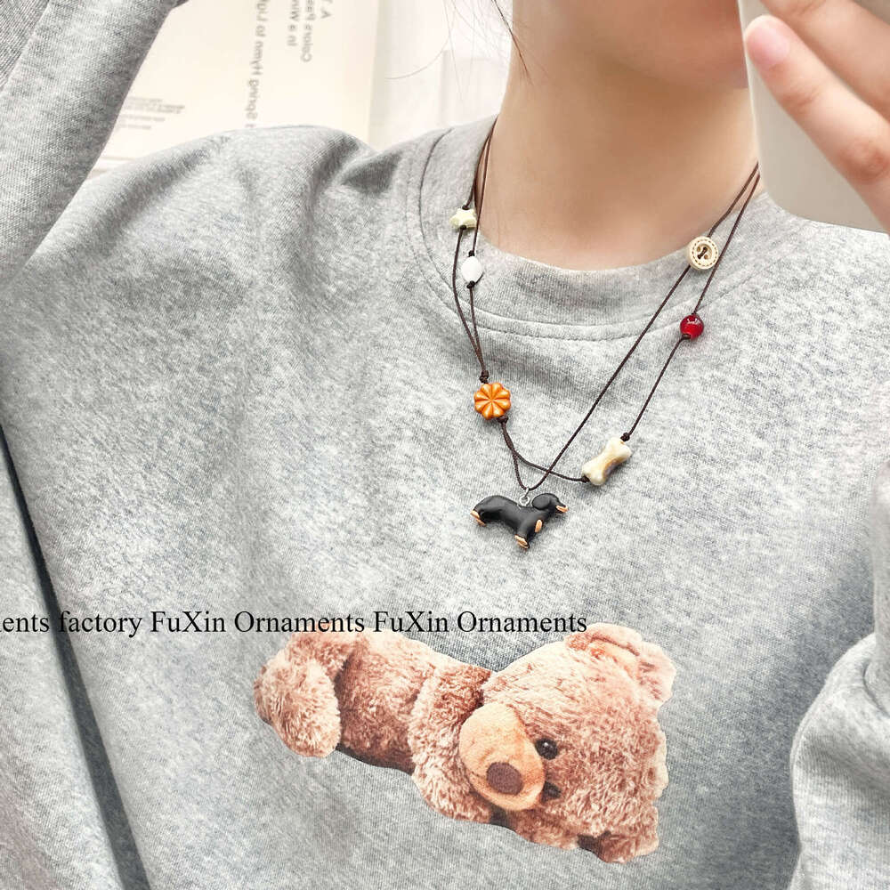 Niche Design Handmade Dachshund Dog Necklace Trendy Versatile Cute Layered Unique Temperament Sweater Chain for Women 001
