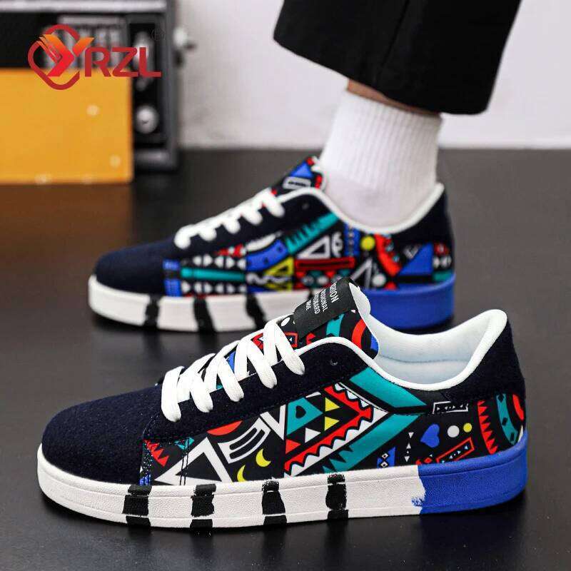 YRZL Men's Sports Running Canvas Geometric Style Lace-Up Sneakers Couples' Fashionable Graffiti Print Skate Shoes Men