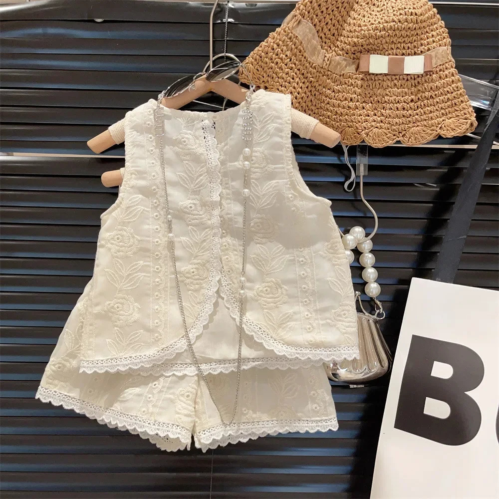 Korean Version Beige Solid Color Girl Casual Suit Summer Sleeveless Single Breasted Flower Embroidered Vestshorts Set 250729