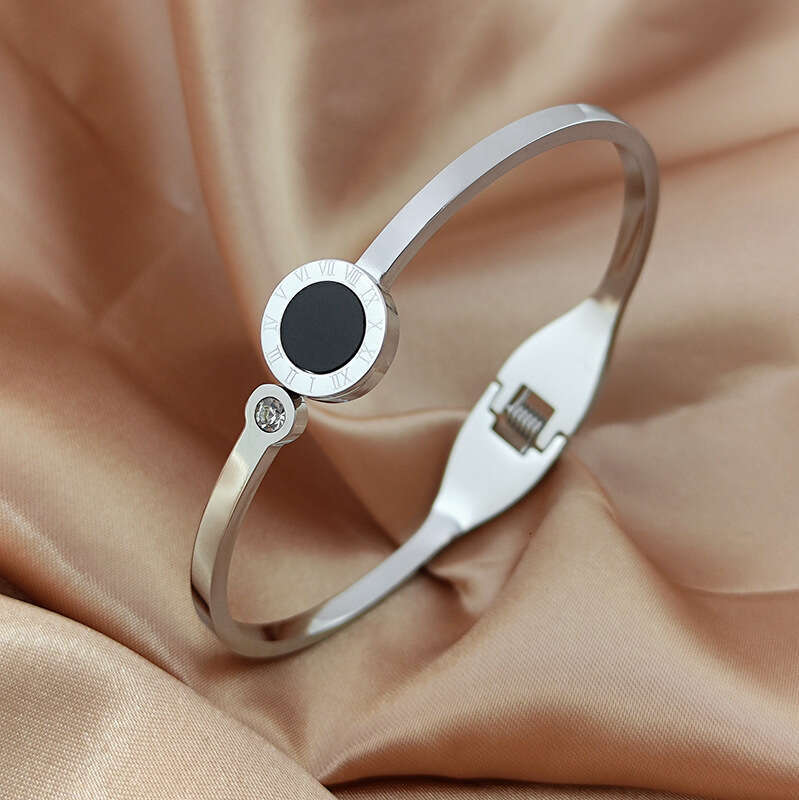 Open Black Beixiyin Light Couple Titanium Steel Roman Numeral Bracelet for Women Versatile Non-Fading Jewelry Bangle