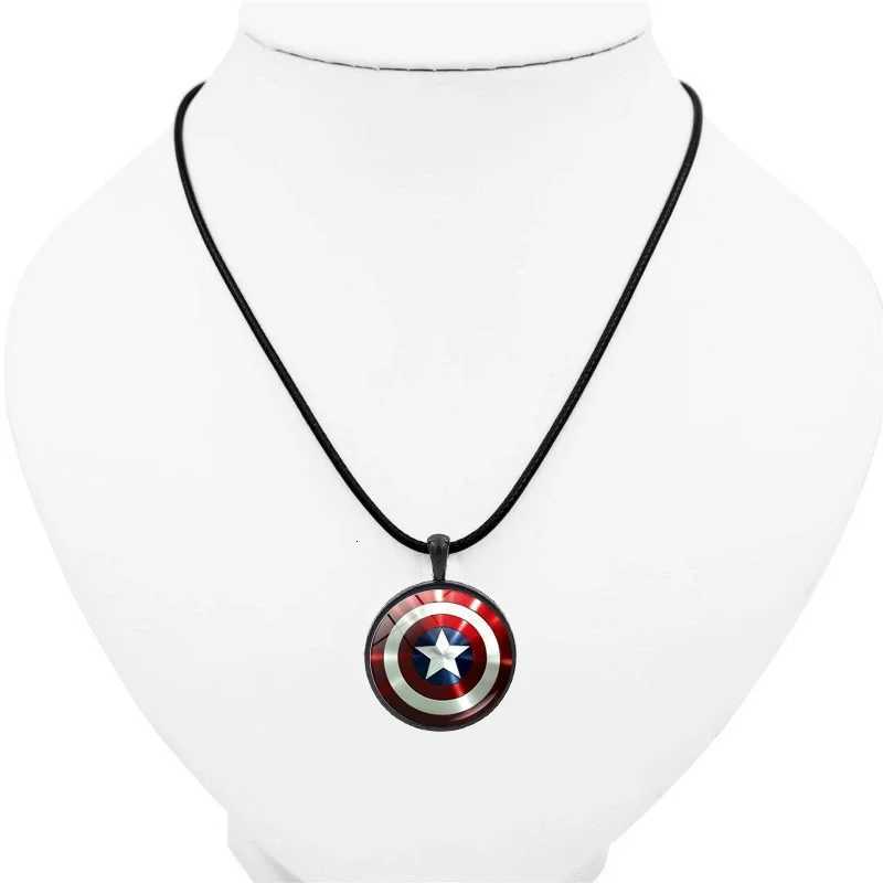 Movie Ctain America 4 Necklace for Men Wen Shield Fashion Pendant Ornaments Y2K Chains Jewelry Accessories Gifts Y250730