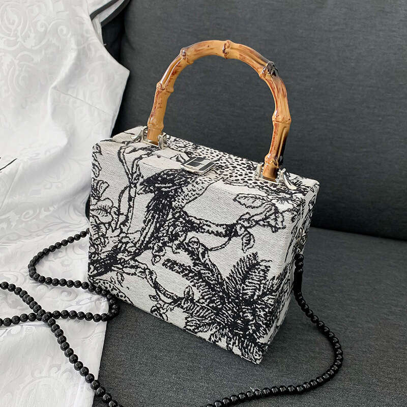 Summer Chinese Style Bamboo Knot Handbag for Women 2024 New Trendy Pearl Chain Crossbody Box Bag