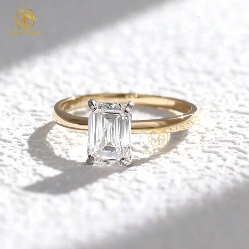 Custom Fine Jewelry DEF VVS Emerald Cut Lab Grown Diamond Ring Gold Jewelry Wedding Engagement Ring