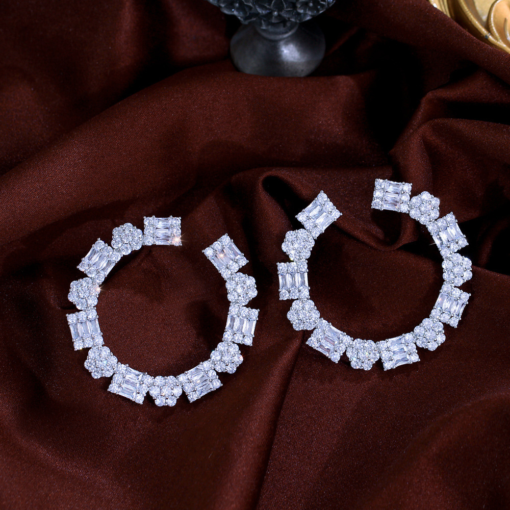 2025 Choucong Stud Earrings Luxury Jewelry 925 Sterling Silver T Princess Cut 5A Cubic Zircon CZ Diamond Elegant Women Wedding Circle Earring For Love