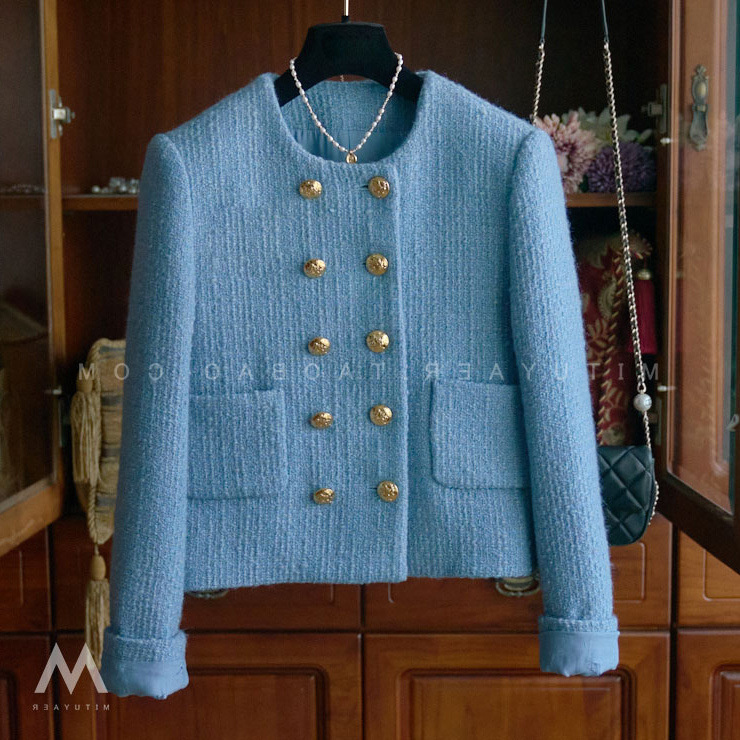 Free shipping designer coat for women Exquisite details on the suit jacket make it slimming for commuting