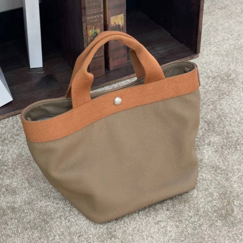 Genuine Leather Ladies Handbags Large Capacity Tote Brand Design New Bucket High-End Shoulder Women's Bags
