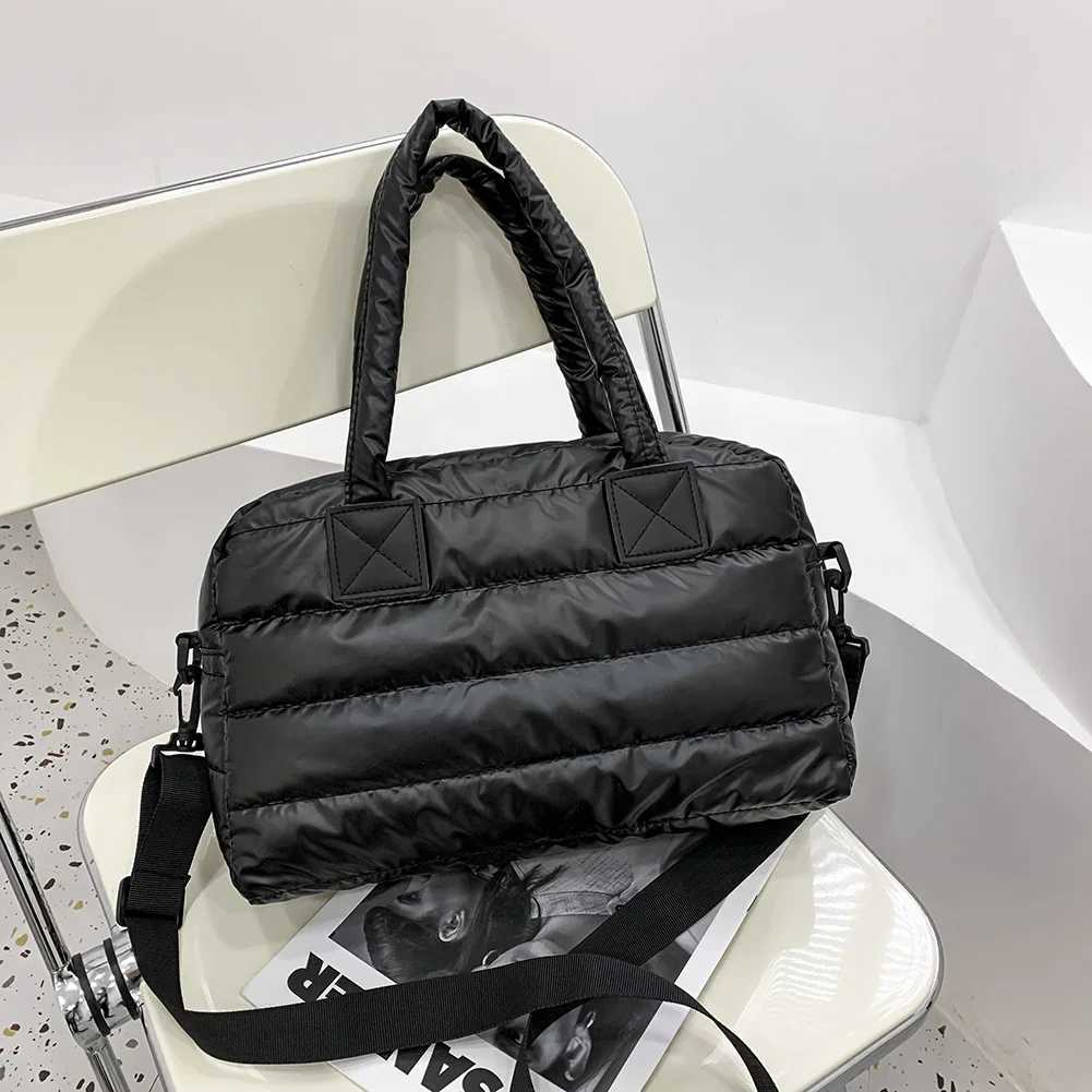 100% Soft Quilted Leather Handbag Casual Handbag High Top Sling Bag With Adjustable Strap Winter Puffer Bag Crossbody Bag Y250730