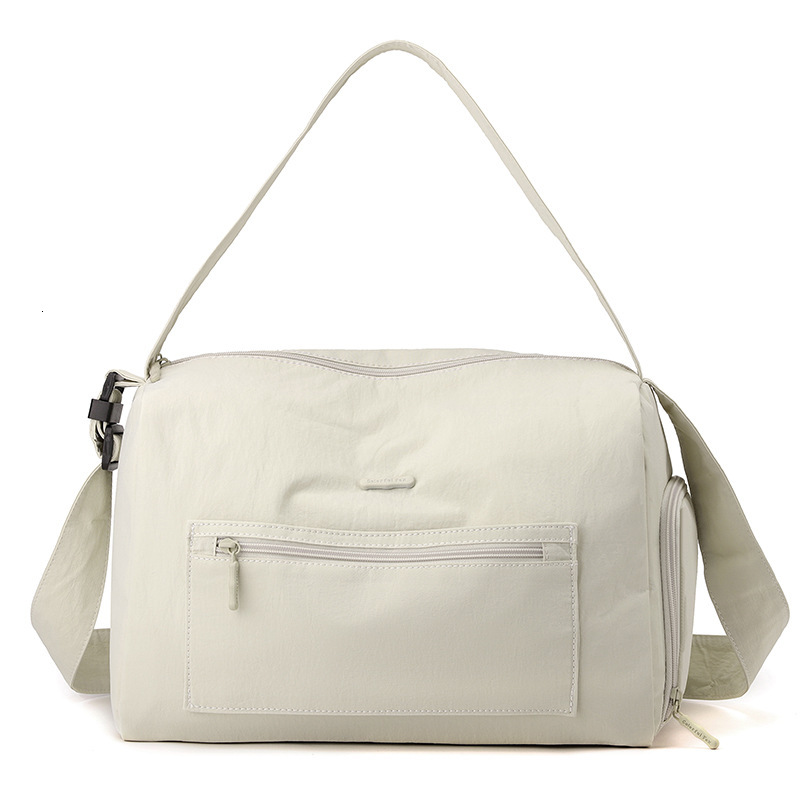 Colorful Fox New Women's Sports Training Fitness Yoga Lightweight Large Capacity Short Trip Bag ddmymoon