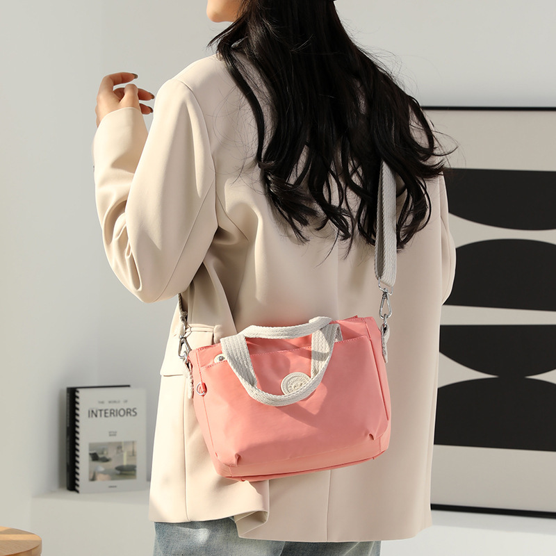 Colorful Fox New Women's Shoulder Korean Style Trendy Color-Block Crossbody Bag Commuting Portable Makeup Backpack ddmymoon