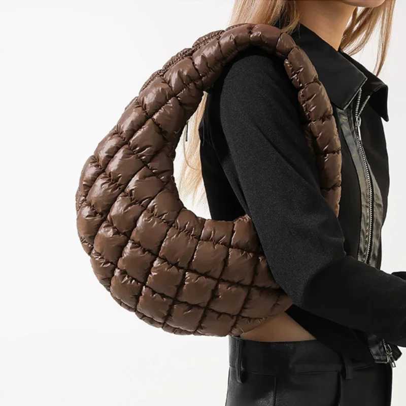 Quilted Embroidered Thread Wens Bag Pleated Cloud Mini Handbags Down Padded Lightweight Cluh Bag Cott Small Shoulder Bags Y250730