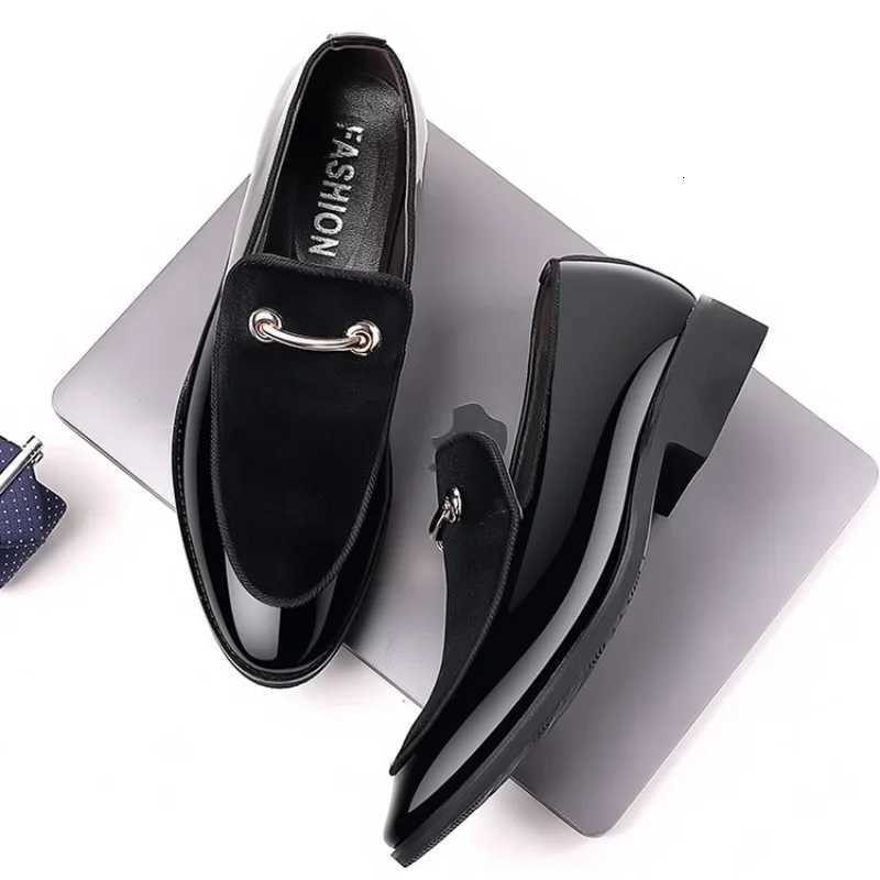 Luxury Leather Shoes for Men Classic Business Men Formal Shoes Off Wedding Breathable Fion Quality Men Shoes Large Size Y250730