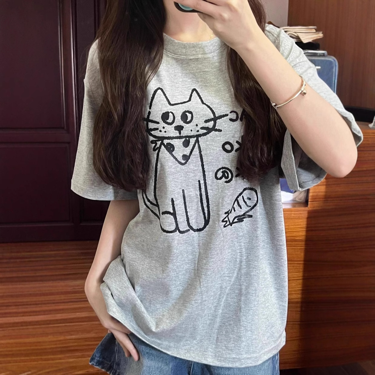 2025 American retro pure cotton short sleeved women's T-shirt summer new item Niche loose oversized top fashionable Ins style new designer T-shir
