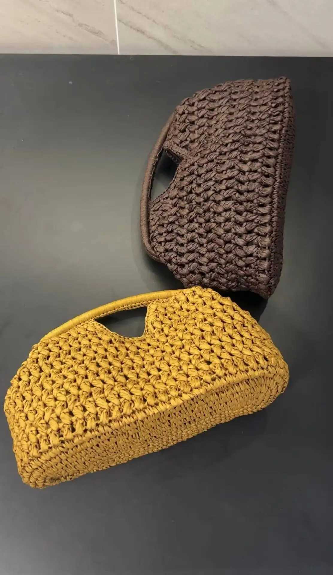 Elegant Ladies Chain Woven Handbag Straw Shoulder Bag Fashionable Raffia Crossbody Beach Bag Summer New Versatile Womens Bag Y250729