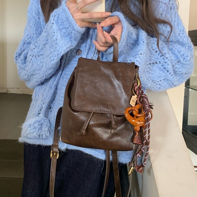 Designer Bag Brown Leather Texture Small Backpack Retro PU Soft Luxury Bag Leather Texture Versatile Shoulder Bag Commuting Versatile Small Backpack