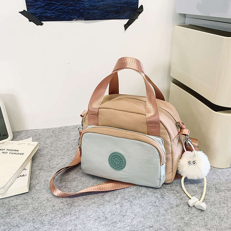 Trendy Fashion Crossbody for Women, Simple Design, Large Capacity, Multi-Compartment, Commuting Versatile Shoulder Bag