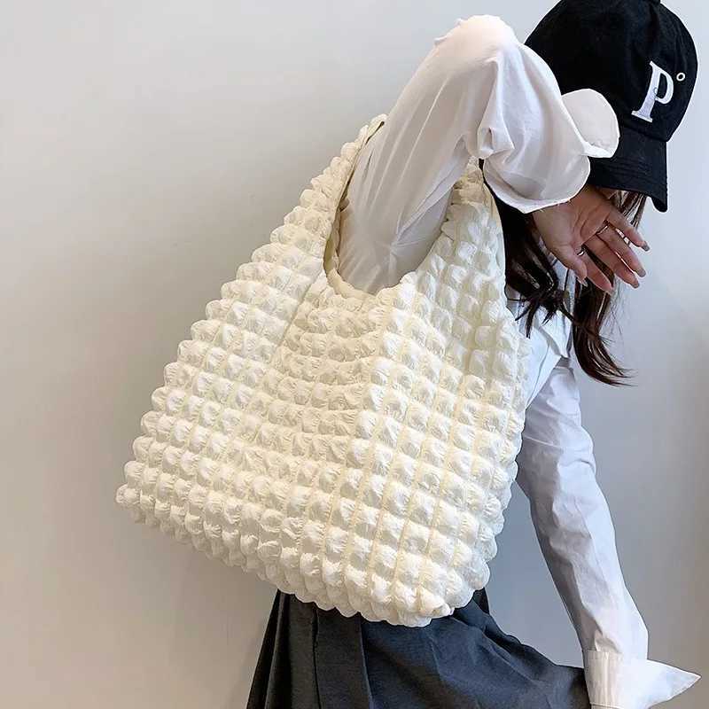 100% Quilted Shoulder Bag Space Cott Large Capacity Handbag and Purse For Fem Travel Shopping Tote Hobos Bags Y250730