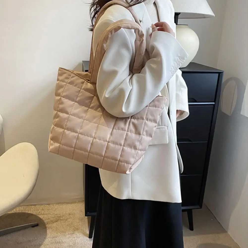Solid Color Nylon Handbags Cotton Casual Tote Bags Wen Large Capacity Winter Shoulder Bag For Girls Fi Top Handle Bag Y250730