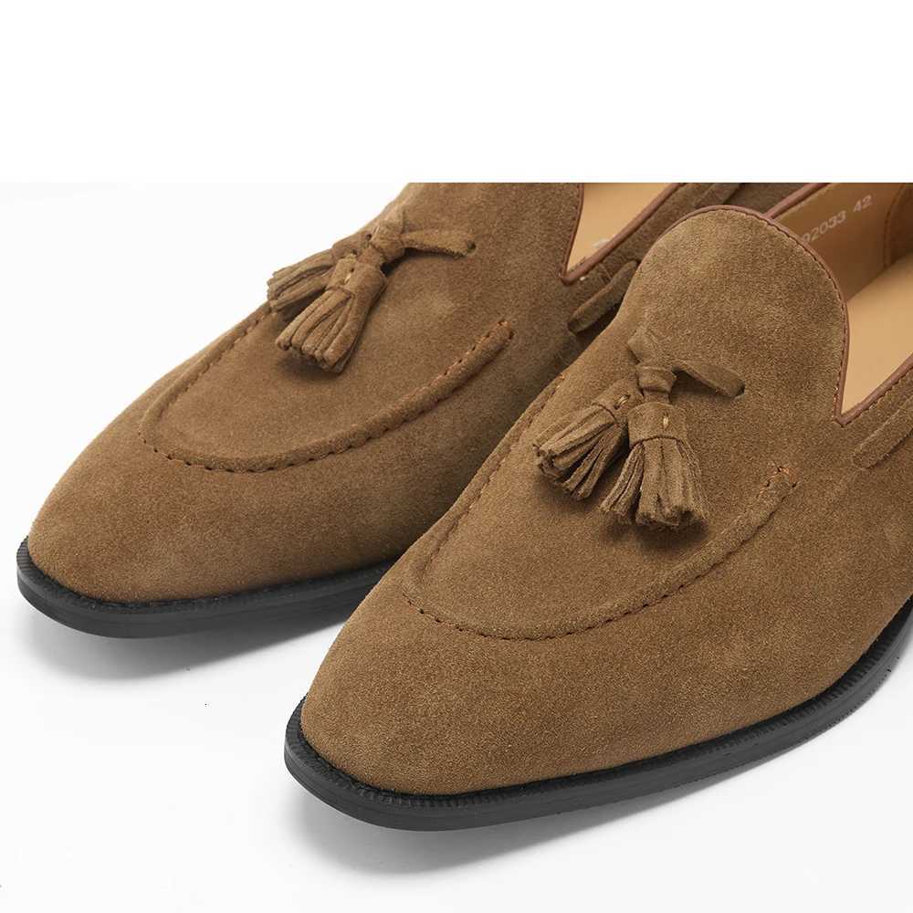 2024 Stylish Genuine Leather Men Soft Moccasin Driving Loafers Suede Leather Boat Shoes Men Top Grade Casual Loafer Shoes Y250730