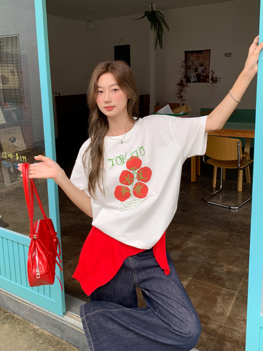2025 Korean style white tomato short sleeved women's T-shirt summer new design sense niche casual top new designer T-shirt