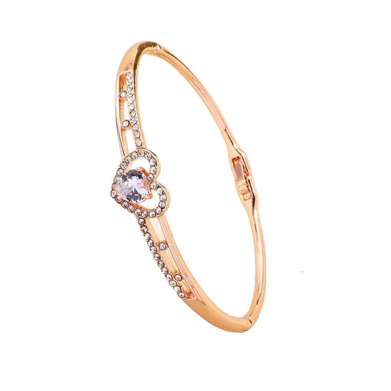Fashionable and Unique Full Dia Small Heart Inlaid Zircon Zinc Alloy Bracelet Versatile