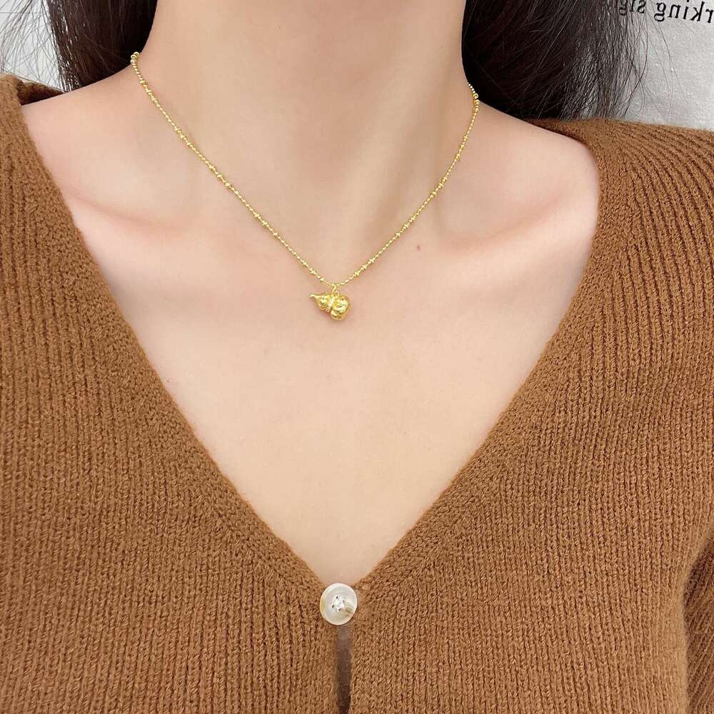 Same Style Cute Little Angel Pendant for Women 2024 New Gold Wings Exquisite Personalized Necklace 0f6