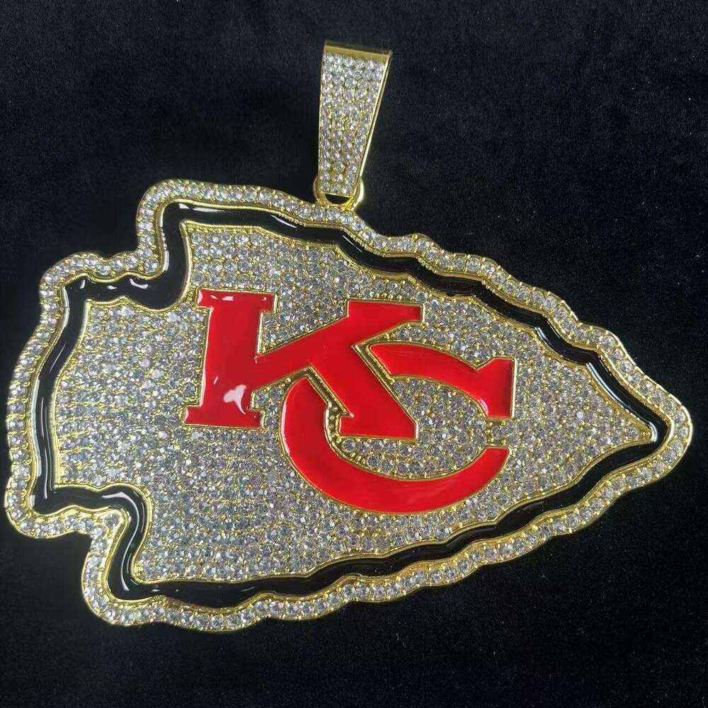 Hot Selling Dia-Studded Oil Drop American Football Team Personalized Creative Fashion Pendant