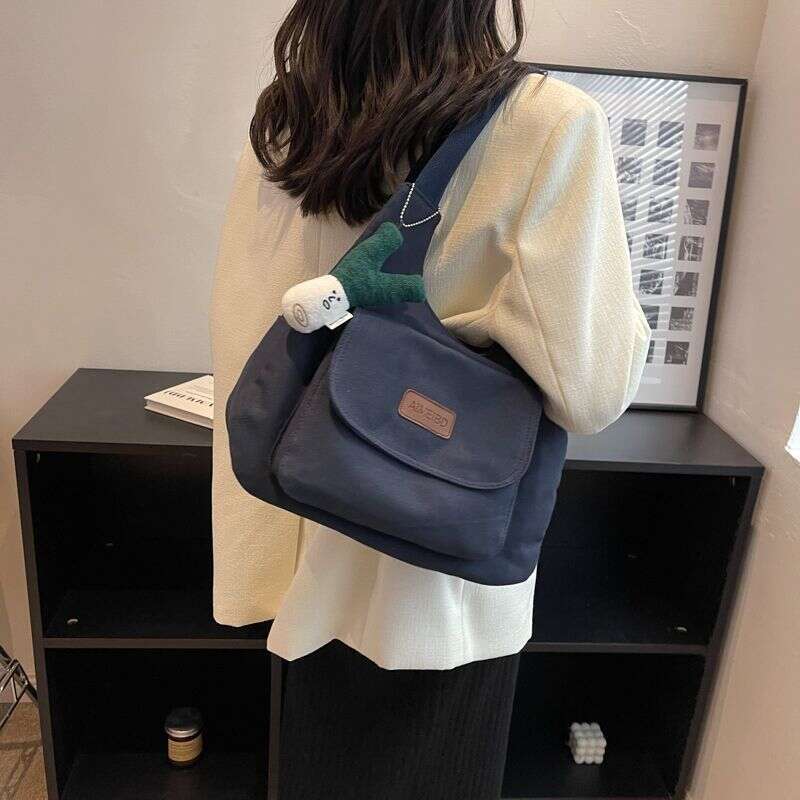 Large Capacity Commuter Canvas for Women 2025 Niche Design Casual High School College Student Tote Bag