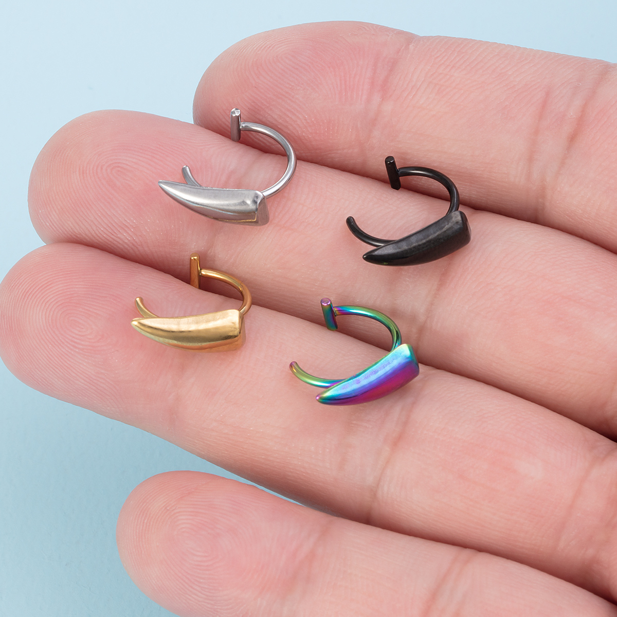 Wholesale of Stainless Steel Fang Fake Lip Ring Body Piercing Accessories