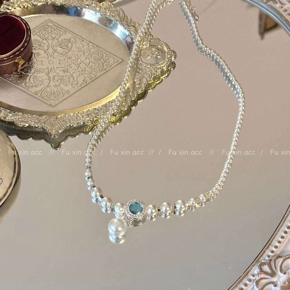 Aquamarine Necklace Bracelet for Women, Niche Light Fragmented Sier Pearl Collarbone Chain, Unique High-end Versatile Jewelry 30b