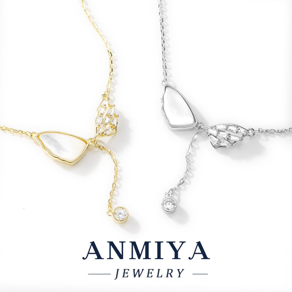 925 Sterling Silver Gold-Plated Butterfly Necklace Cubic Zirconia Elegant Minimalist Design Trendy Link Chain Unisex Daily Wear