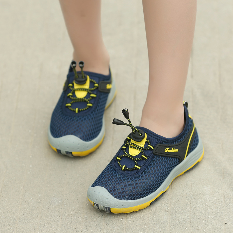 2025 Single Children's Sports Breathable Stream Hiking Hollow Mesh Outdoor Big Kids Shoes