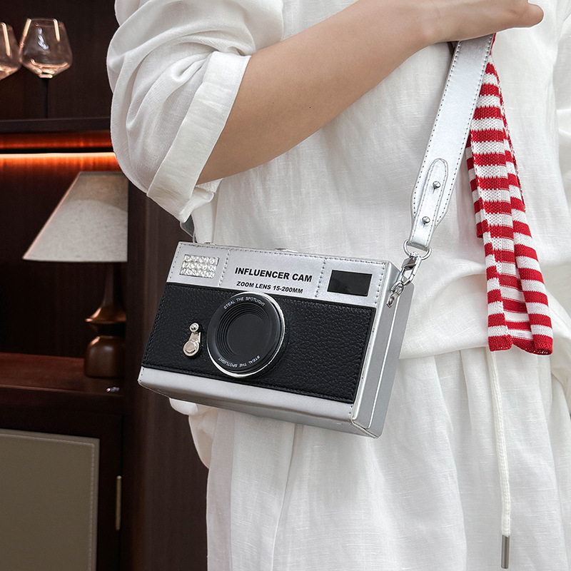 2025 Designer Fashion Cool Camera Women's Small Square Bag New Design Multi functional Shoulder Bag