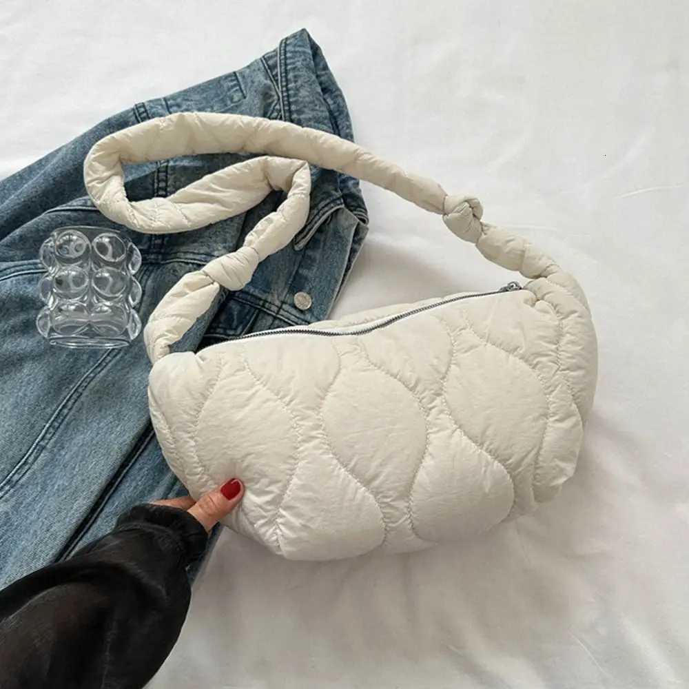 Large Capacity Shoulder Bags Down Cotton Padded Underarm Bags Solid Color Quilted Tote Bag Puffy Handbags Wen Shopping Bag Y250730