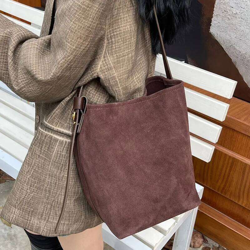 Luxury designer niche ladies matte suede split leather bucket shoulder crossbody portable wallet