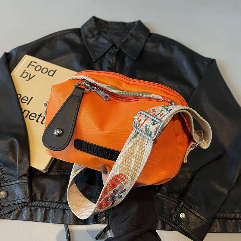 Oxford Cloth New Fashion Single Shoulder Design Commuter Large Capacity Versatile Casual Crossbody Bag