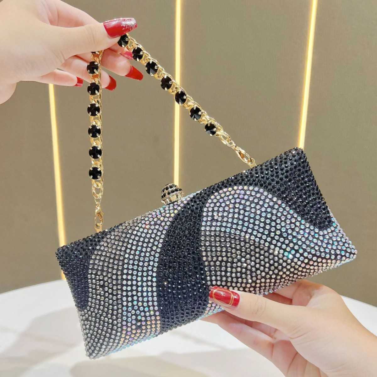 New Womens Shiny Luxurious Full Diamond Bag Wedding Bridesmaid Bag Party Bag Rhinestone Shiny Evening Bag Chain Bag