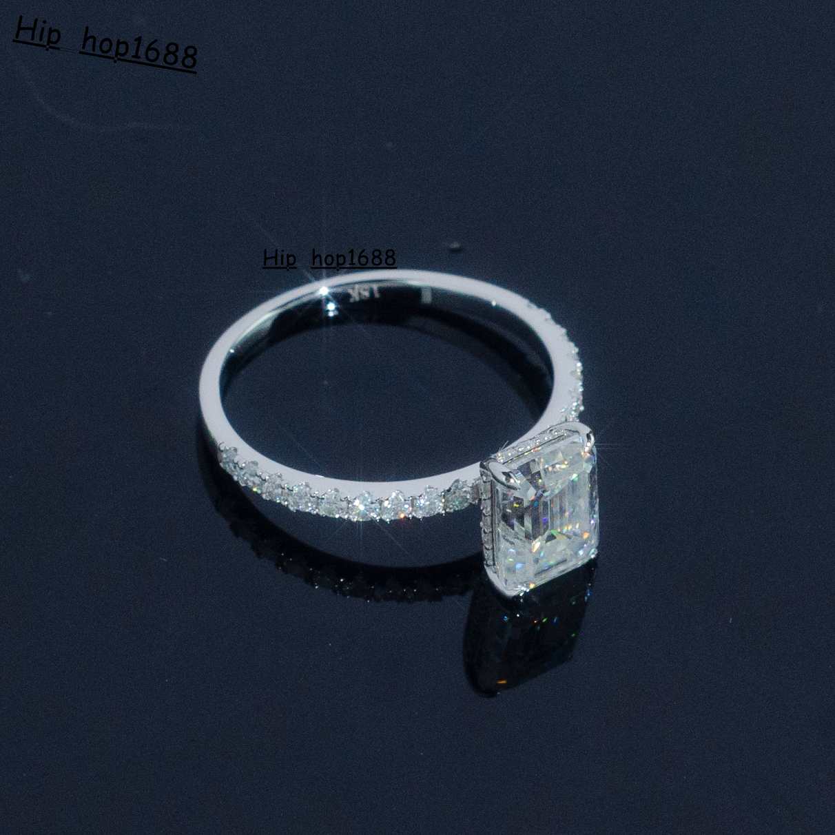Hot Selling Vvs Moissanite Engagement Ring Women Jewelry Wholesale 925 Silver Baguette Cut Diamond Pave Stone Ring