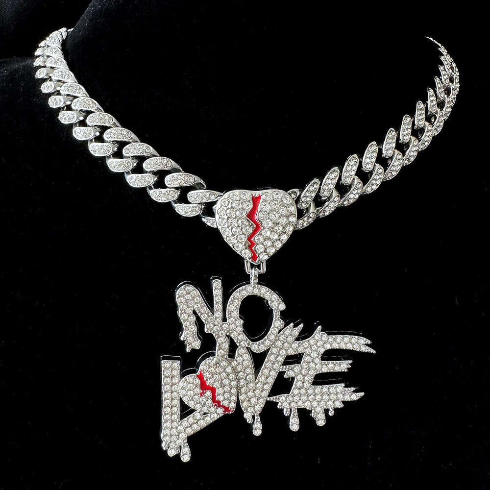 Inlaid Dia Nolove Letter Pendant Hip-Hop Fashion Creative Personality Heartbreak Shape Cuban Necklace