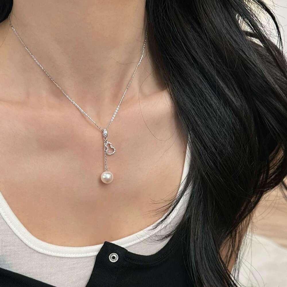 Niche Design Gourd Colorful Strong Light Pearl Necklace High-end Elegant Simple Versatile French Collarbone Chain 21a