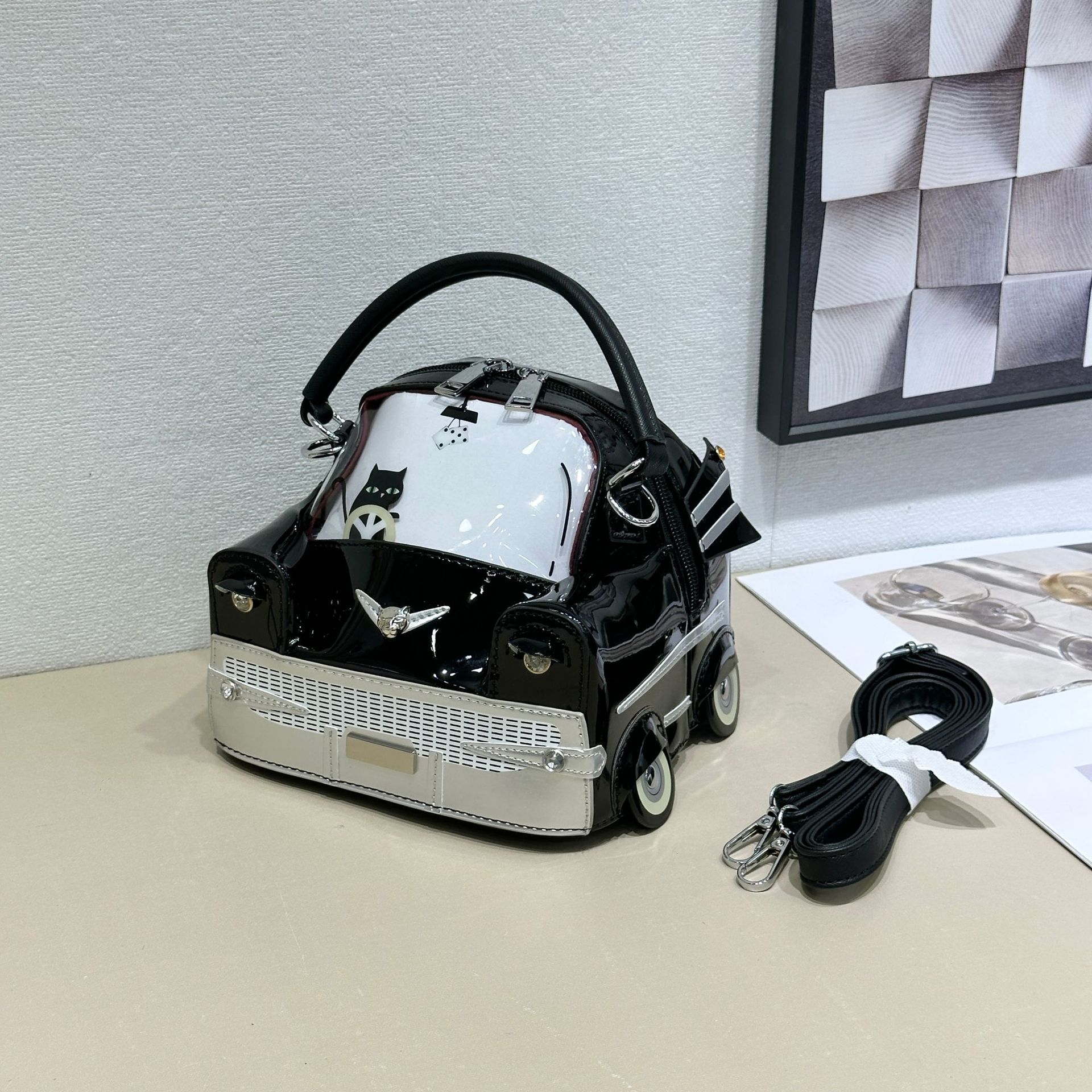 2025 New Fashion Cute Trendy Cool 2Y Sweet Spicy Style Creative Small Car Handbag Shoulder Crossbody Bag ddmymoon