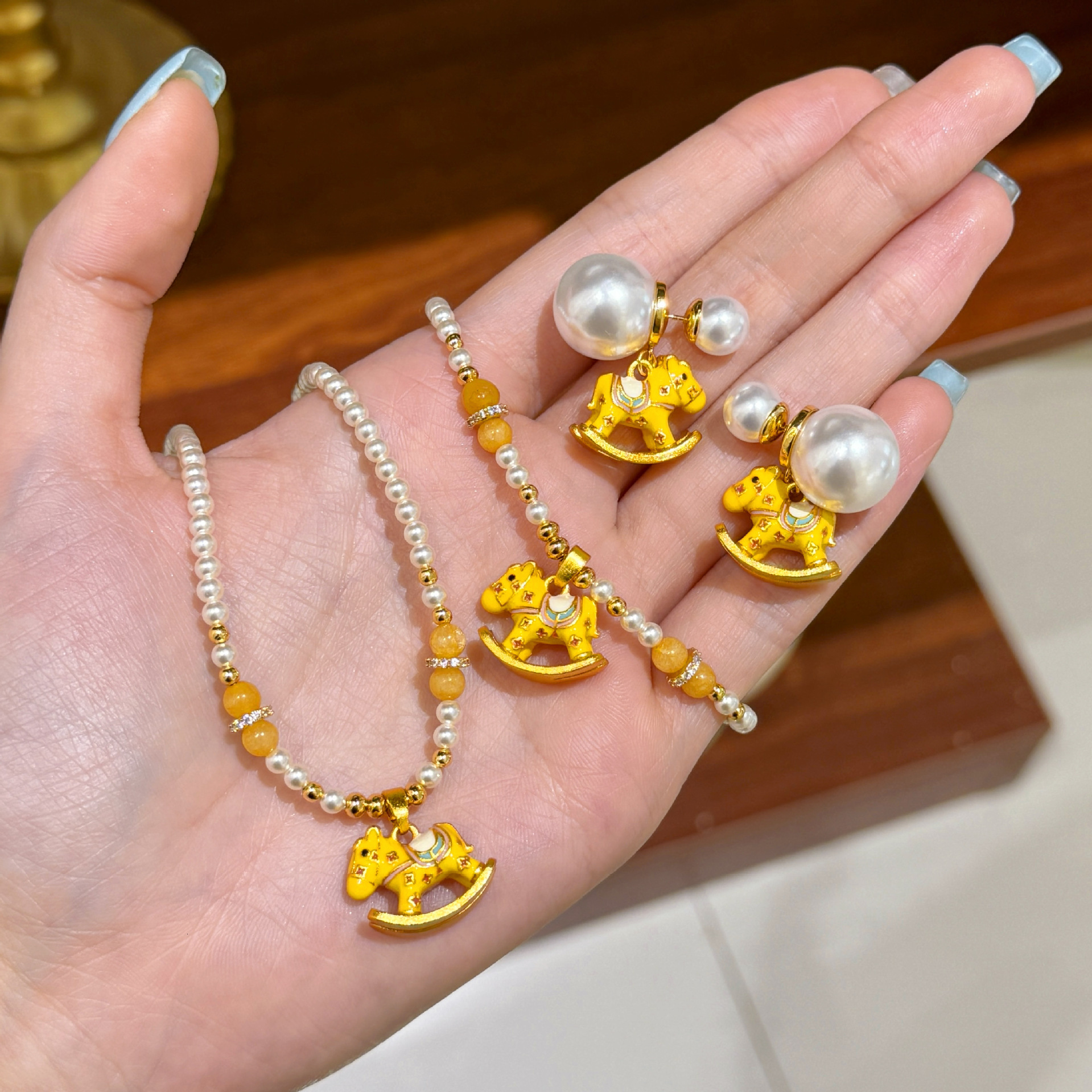 Colorful Beach Lady Pendant Dopamine Oil Drop Wooden Horse Designer Necklace Beaded Pearl Necklace Accessories For Women Light Luxury Niche High End C