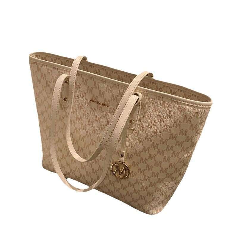 2025 New French Cherry Blossom Tote for Women Commuting Niche Ins Handbag Large Capacity Shoulder Bag