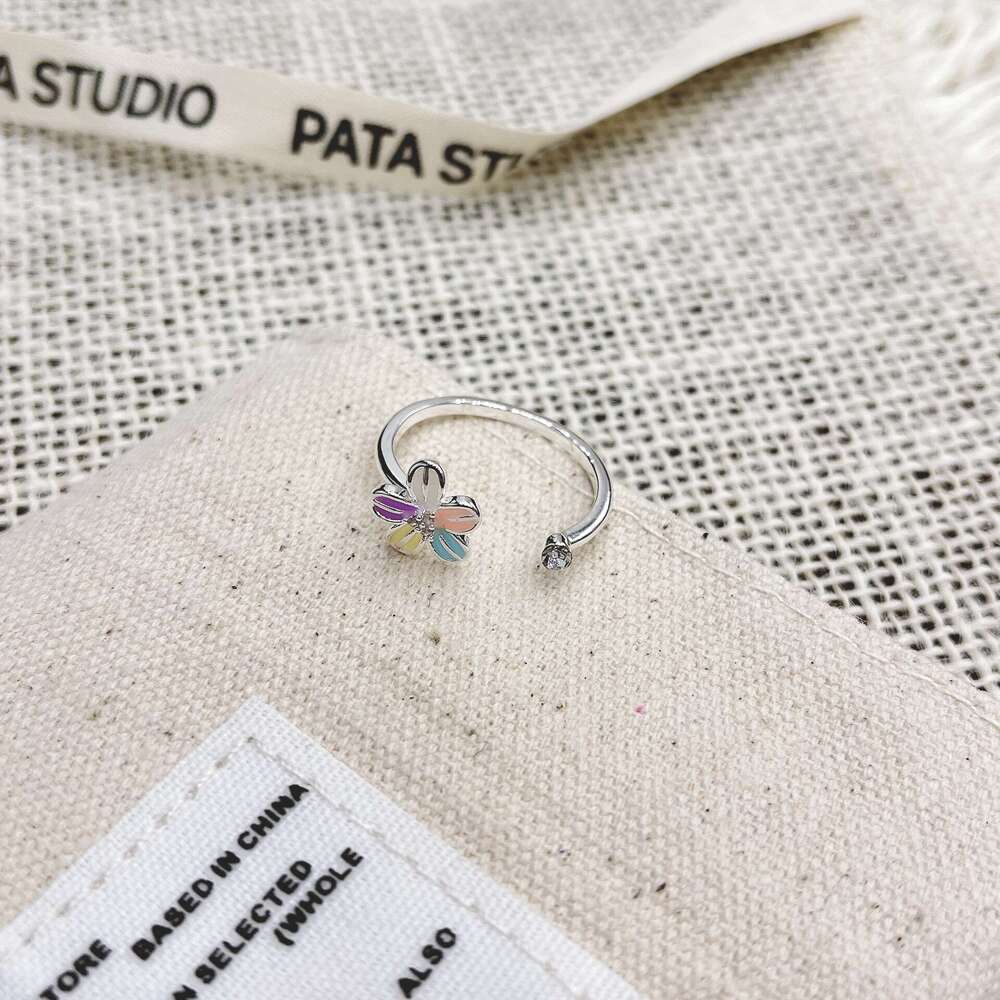 2025 Spring New Fresh Hollow Enamel Open Flower Ring Niche Design Sweet Style Simple Elegant Jewelry fc6