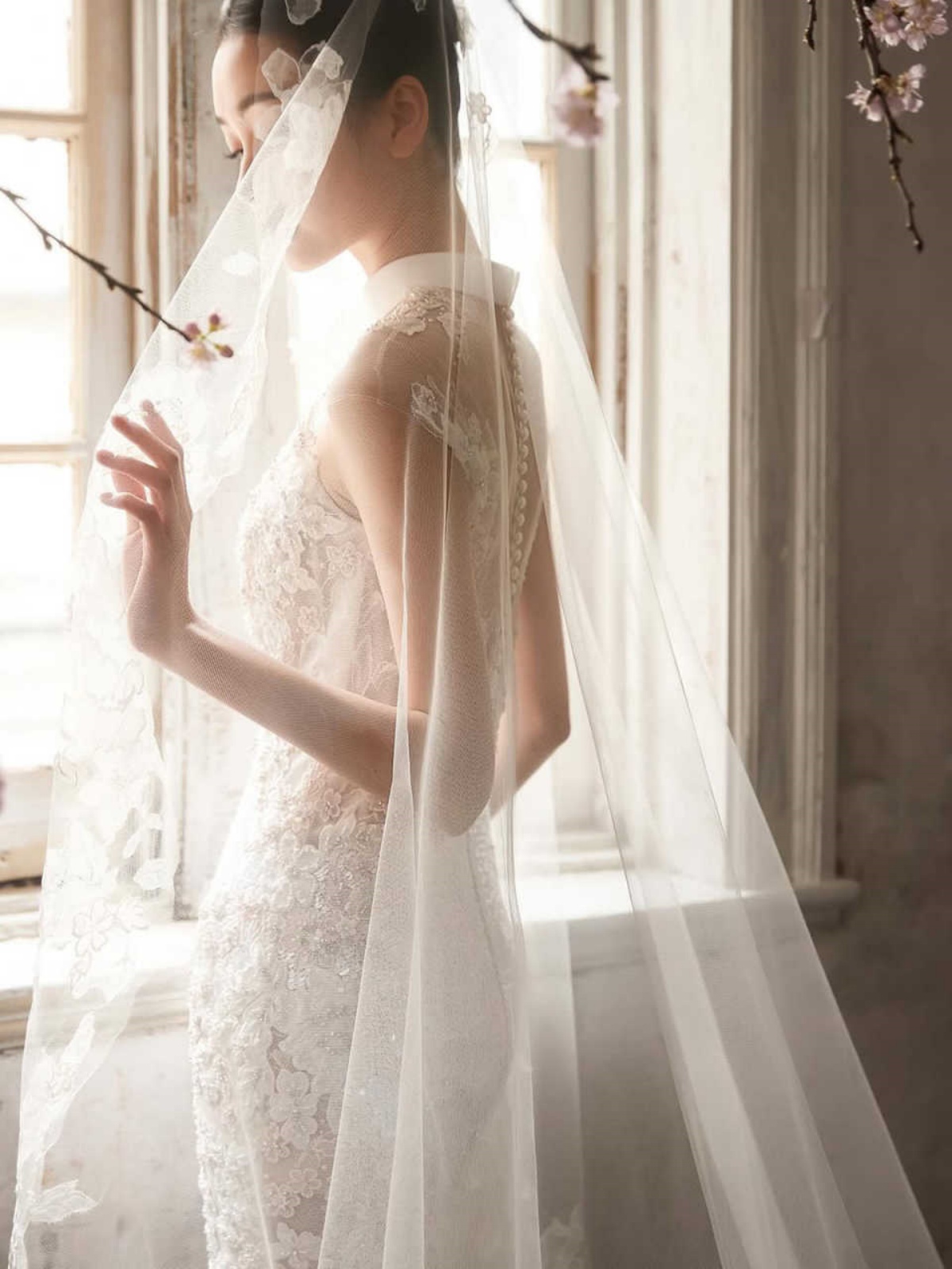 Tulle Lace Appliques Bridal Veil Long Cathedral One Layer Women Party Trailing Veil Wedding Accessories Customized