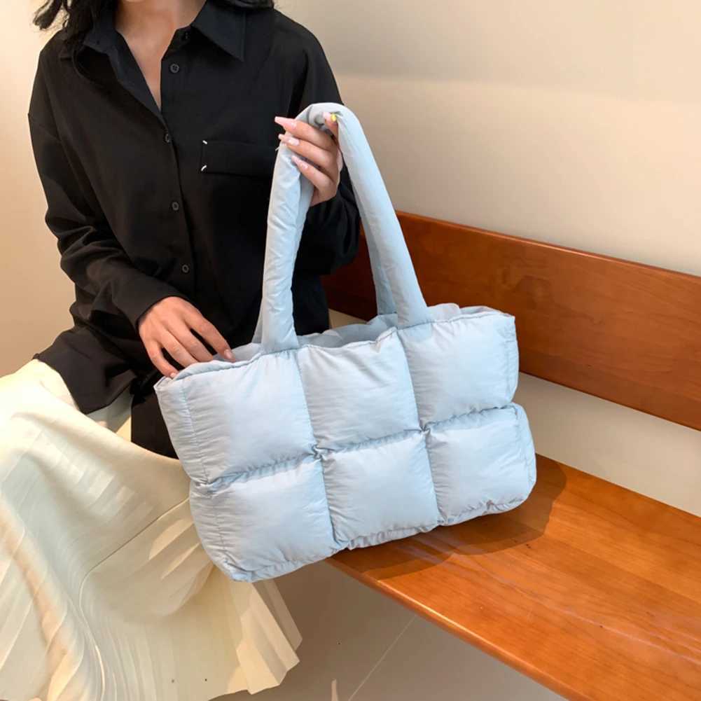 WEN Checkered Quilted Shoulder Bags Fi Solid Color Winter Padded Handbags Totes Large Capacity Ladies Shopping Bags Y250730