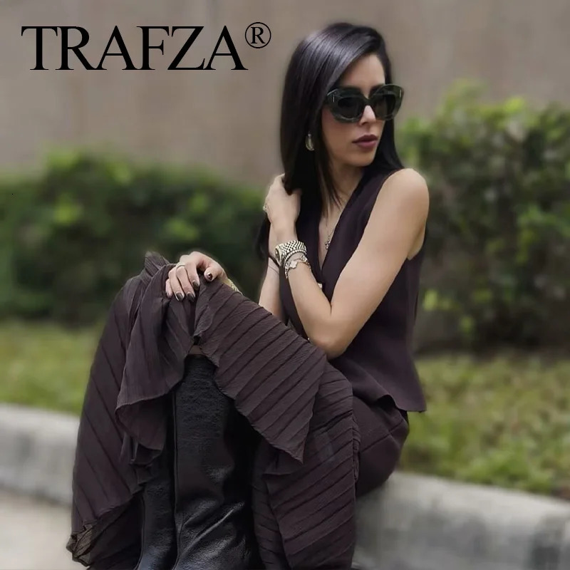 TRAFZA Women Knitted Skirt Set Beige VNeck Sleeveless Slim Vest Solid Patchwork Long Streetwear Summer Casual 250730