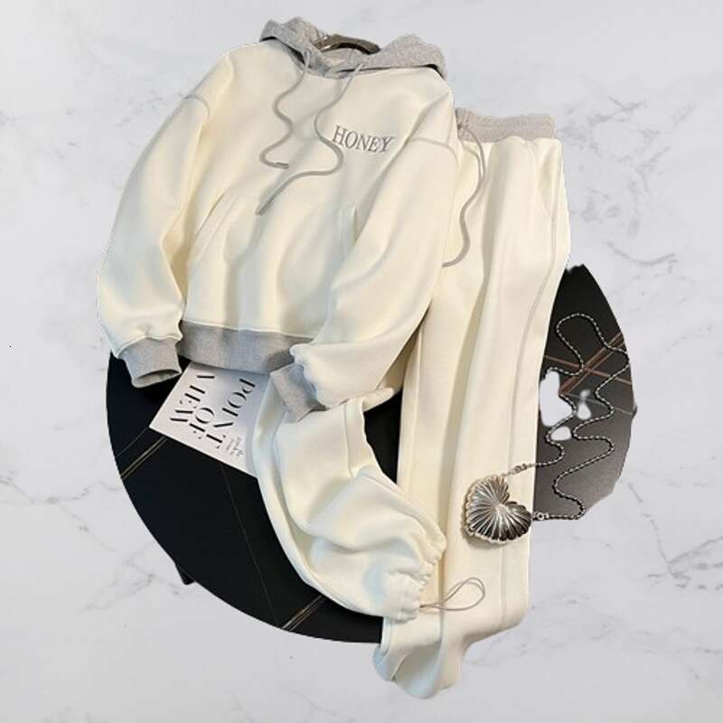 Women's Clothing Autumn Fashion Sports Leisure For Women 2023 New Style Loose Slim Hooded Sweater Trousers Two Piece Suit