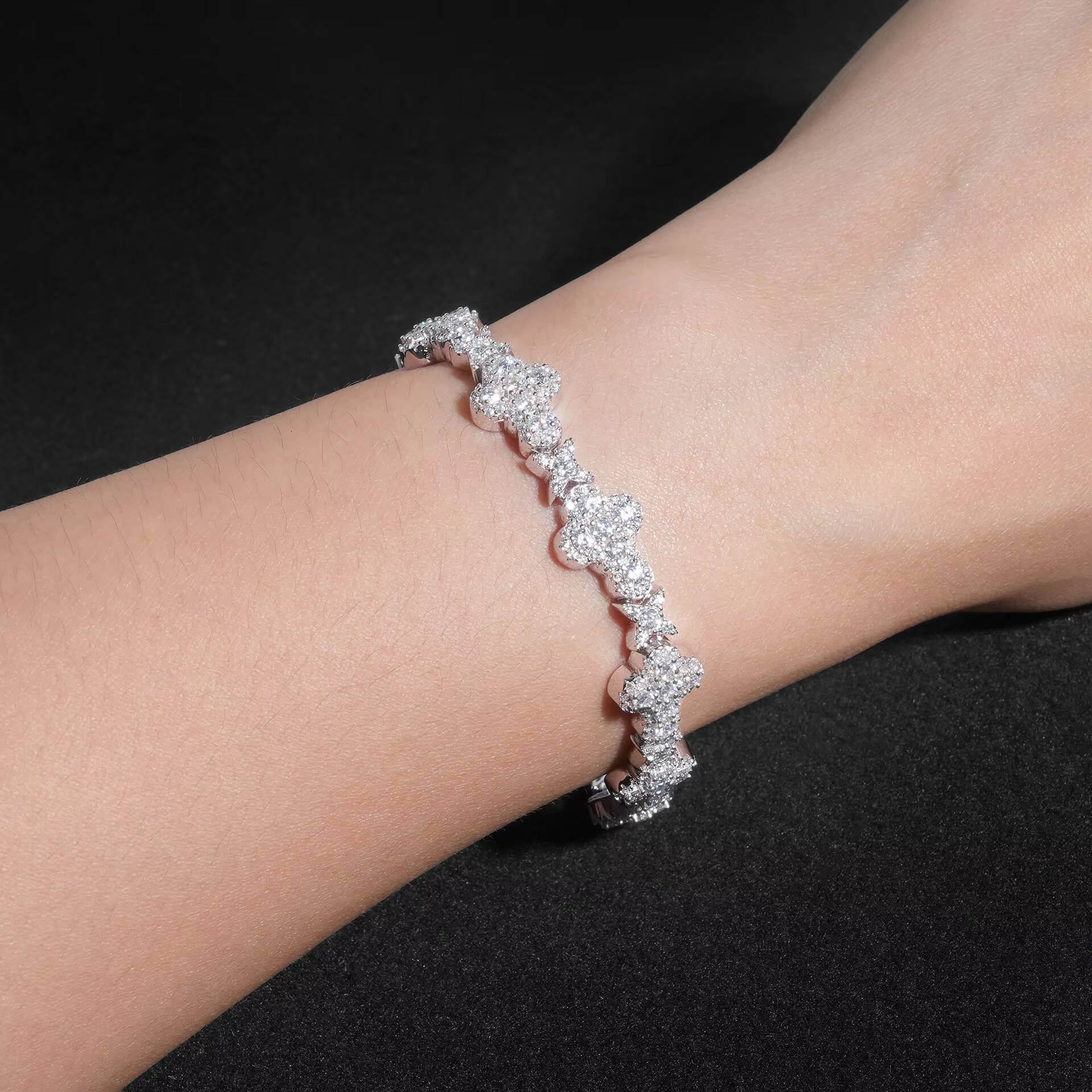 Versatile Sterling Silver 925 Vvs1 Moissanite Diamond Cross Cuban Men Bracelet Hip Hop 10mm 13mm Iced Out Cross Link Bracelet