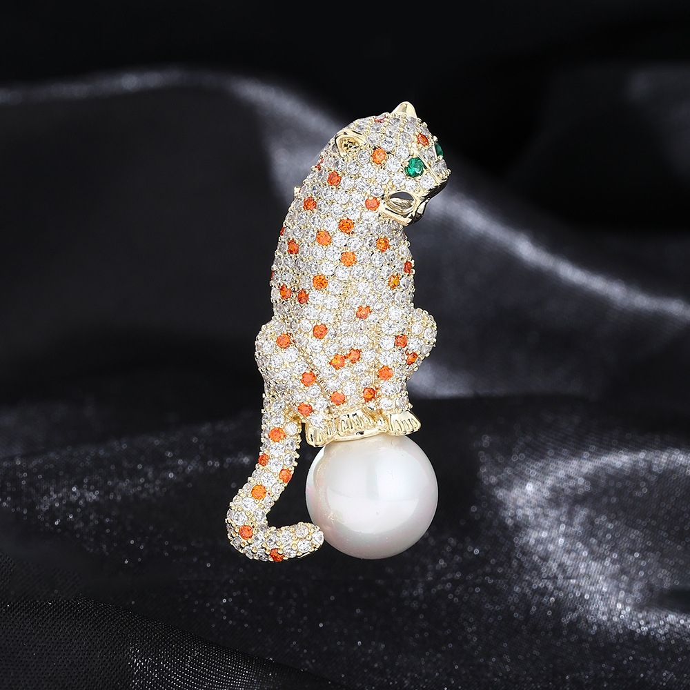 Gold Tone Rhinestone - Encrusted Leopard Brooch With Orange Gemstone Spots, Green Eyes And Pearl Accent Bold Party Jewelry And Gift For Her High Quali